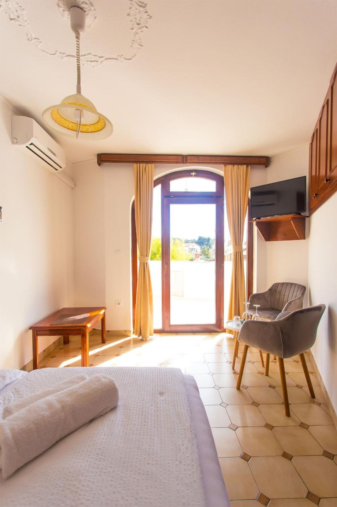 Villa Puric روفينج المظهر الخارجي الصورة